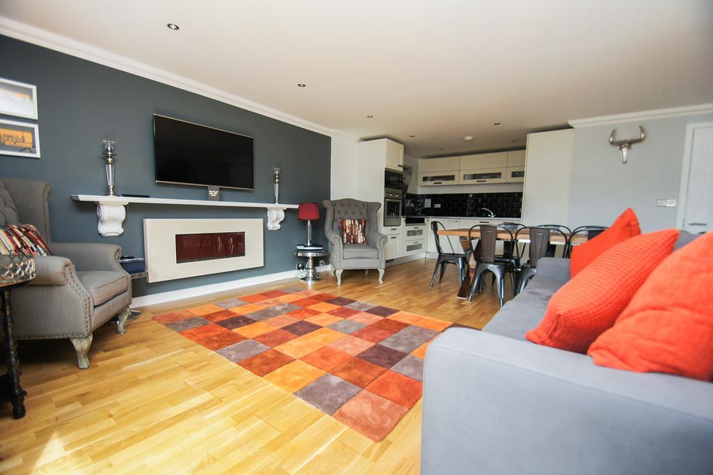 Avalon Balcony Apartment Brighton Exterior photo